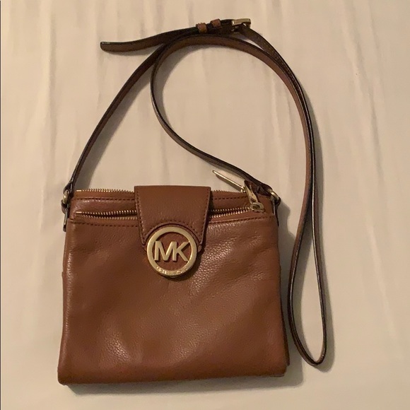 MK satchel - Picture 1 of 4
